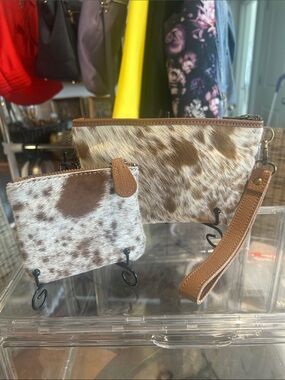 Brown & White Cowhide Wristlet Pouch 8.25”x 5.25” & Coin Purse 4.25”x 3.5” New